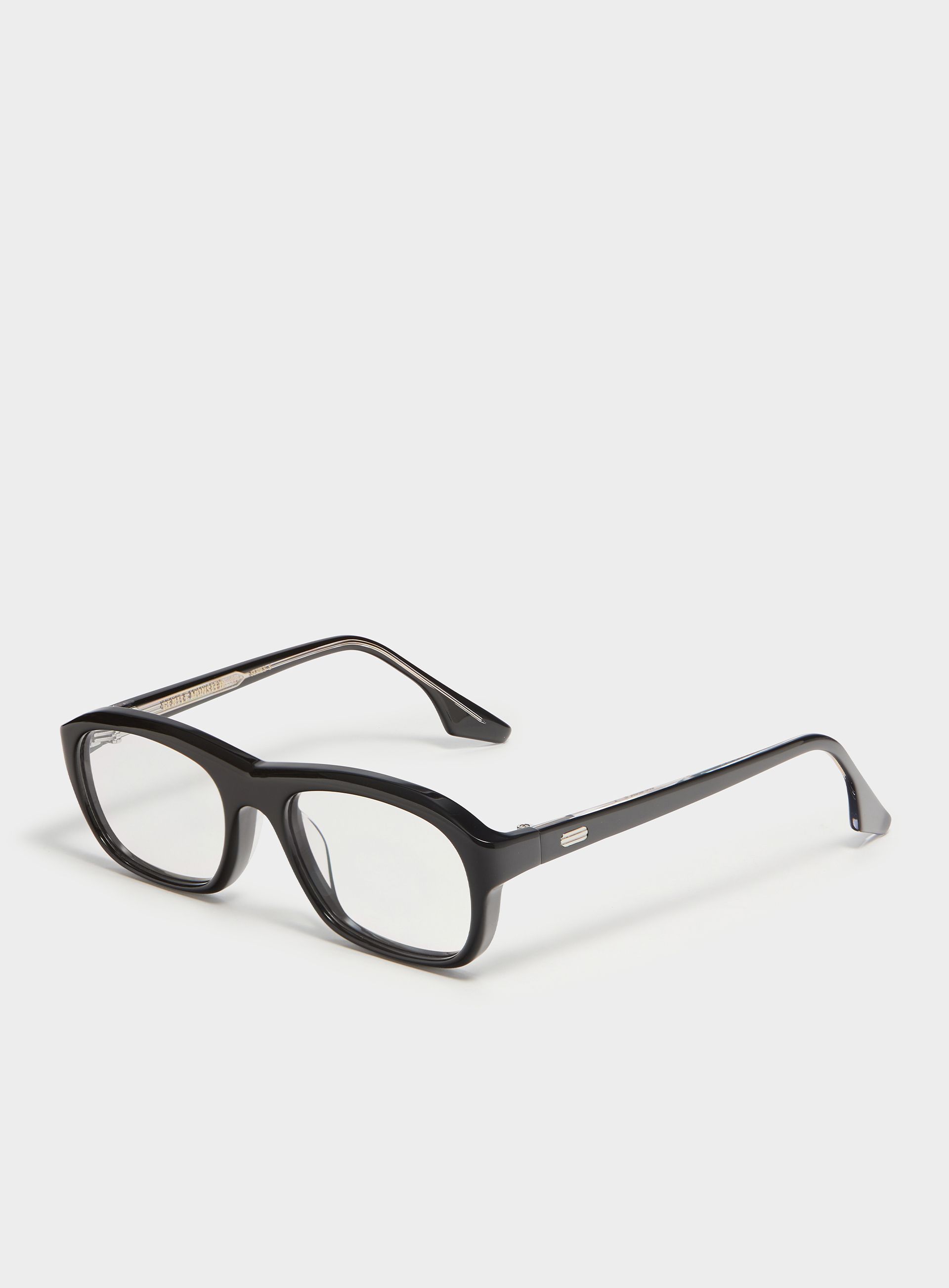 Pebble L 01