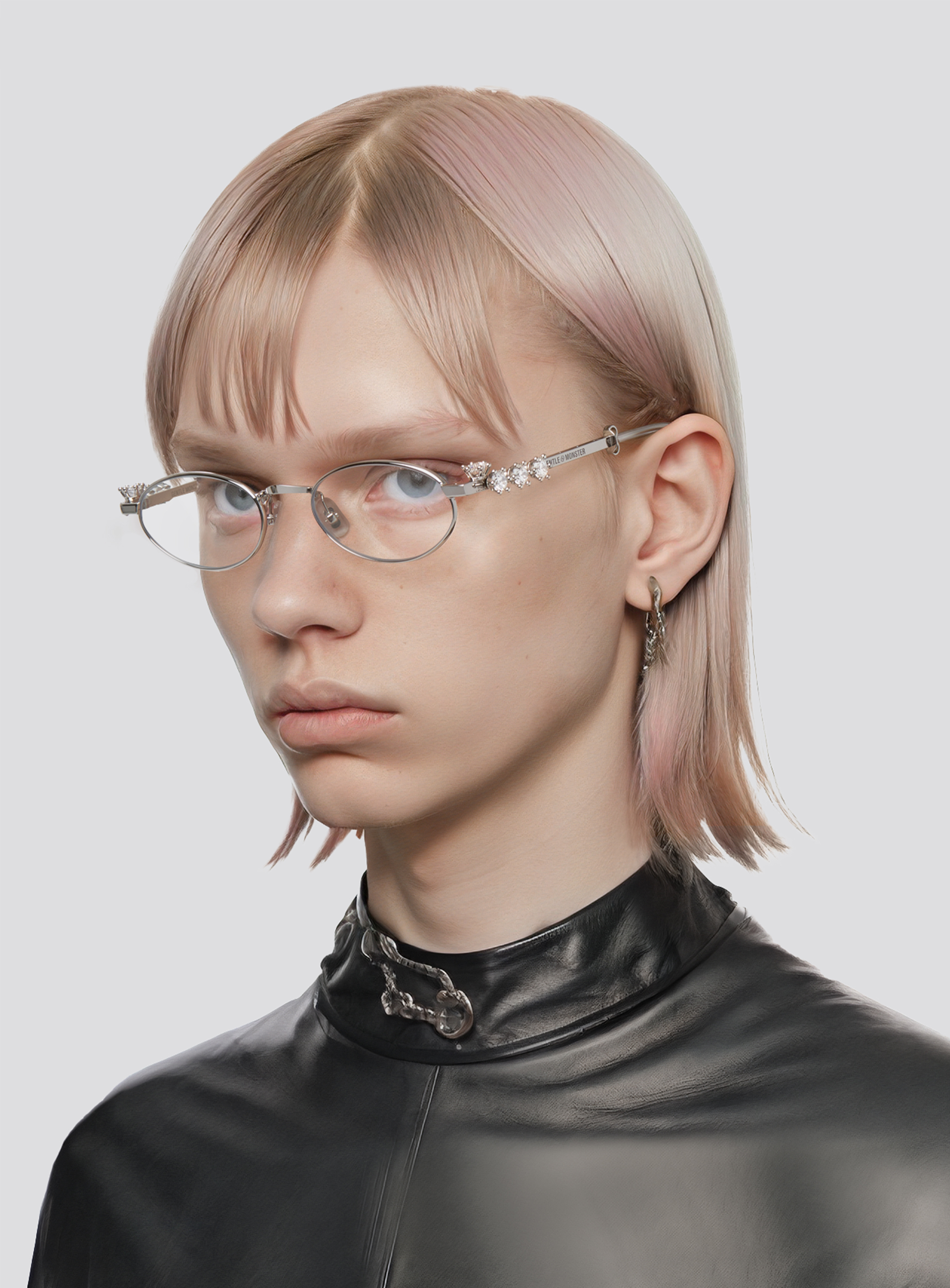 D’heygere - Pierced 02