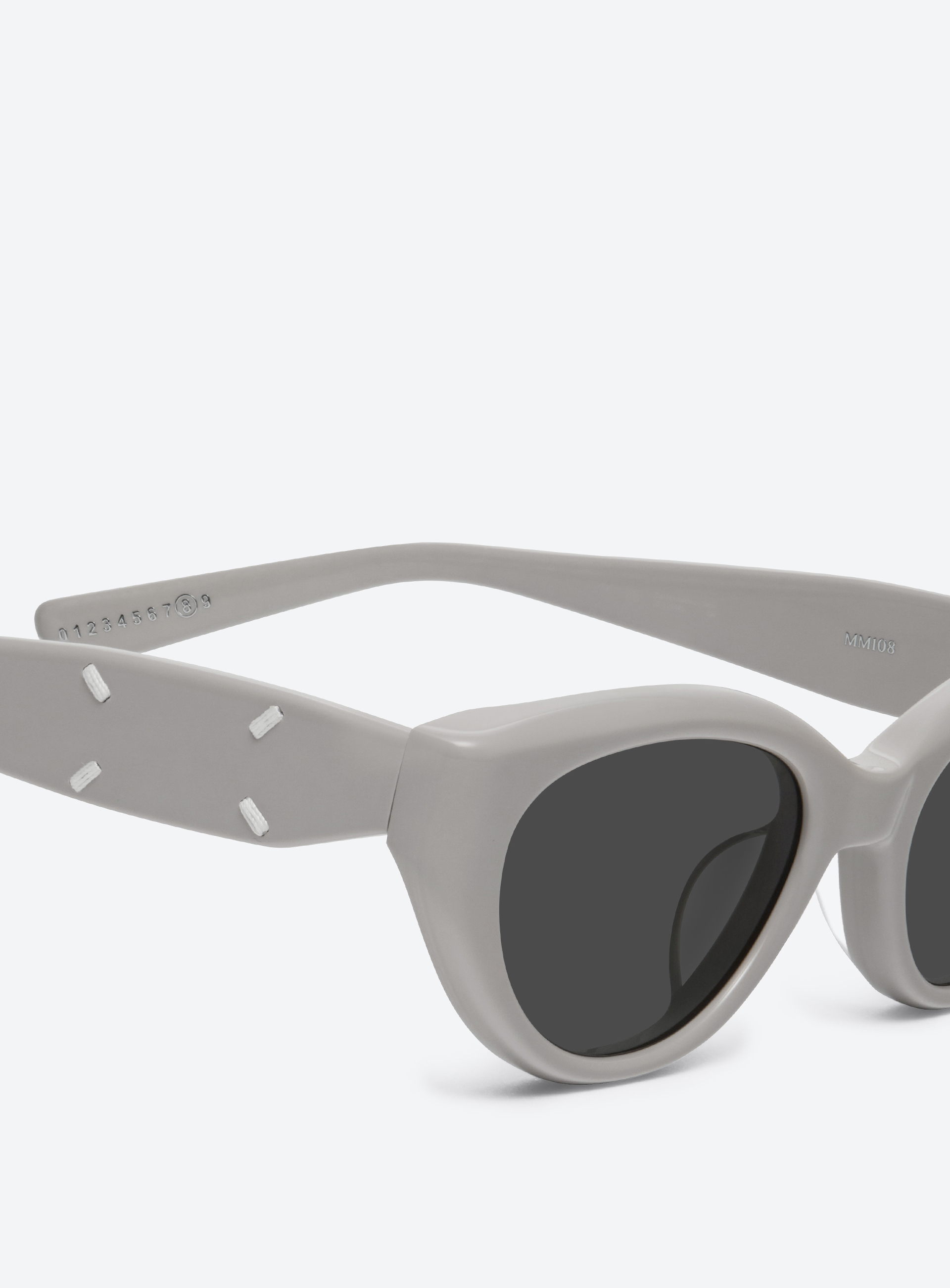 Maison Margiela - MM108 W2 | Gentle Monster