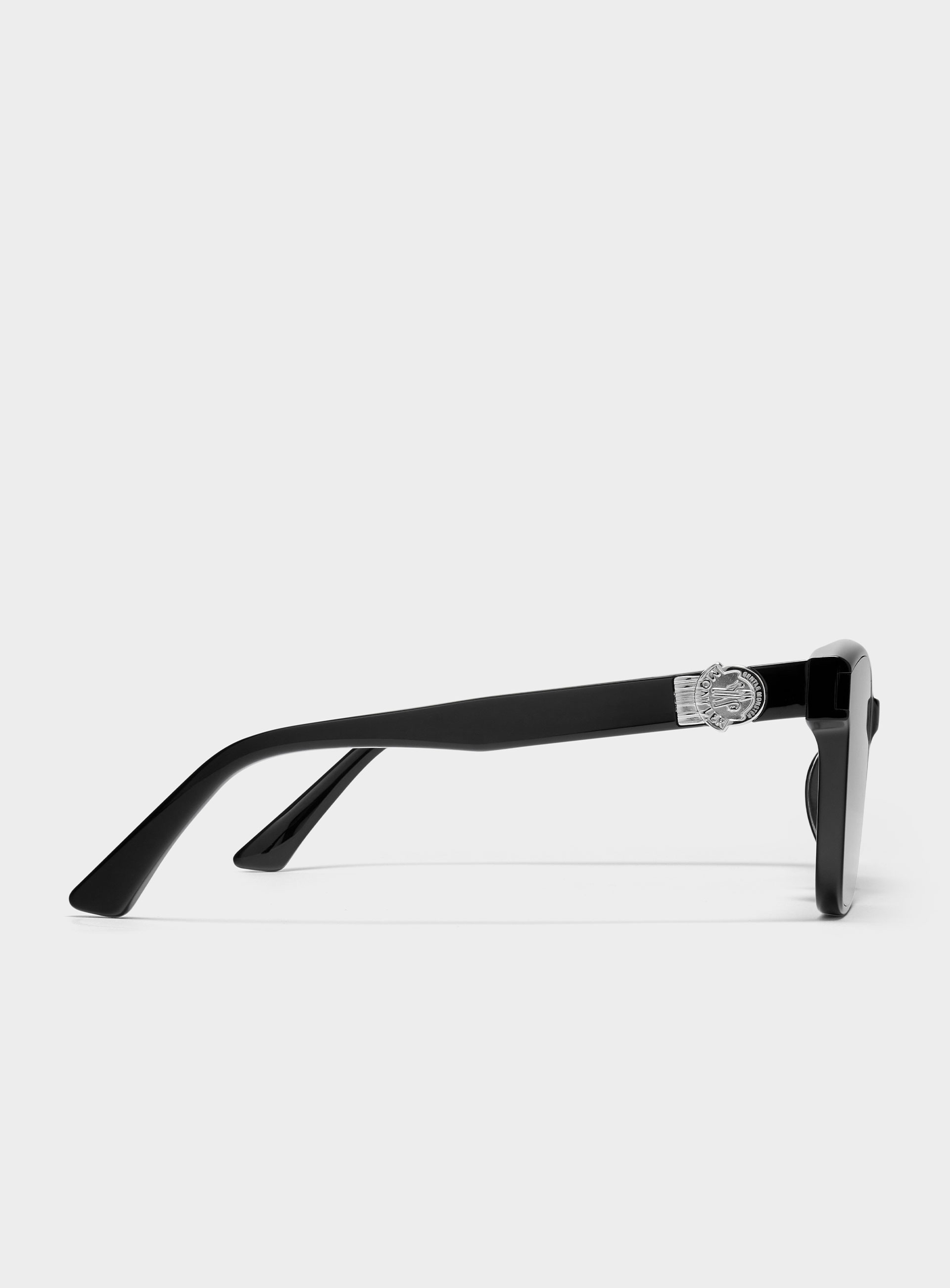 Moncler - Swipe 3 01