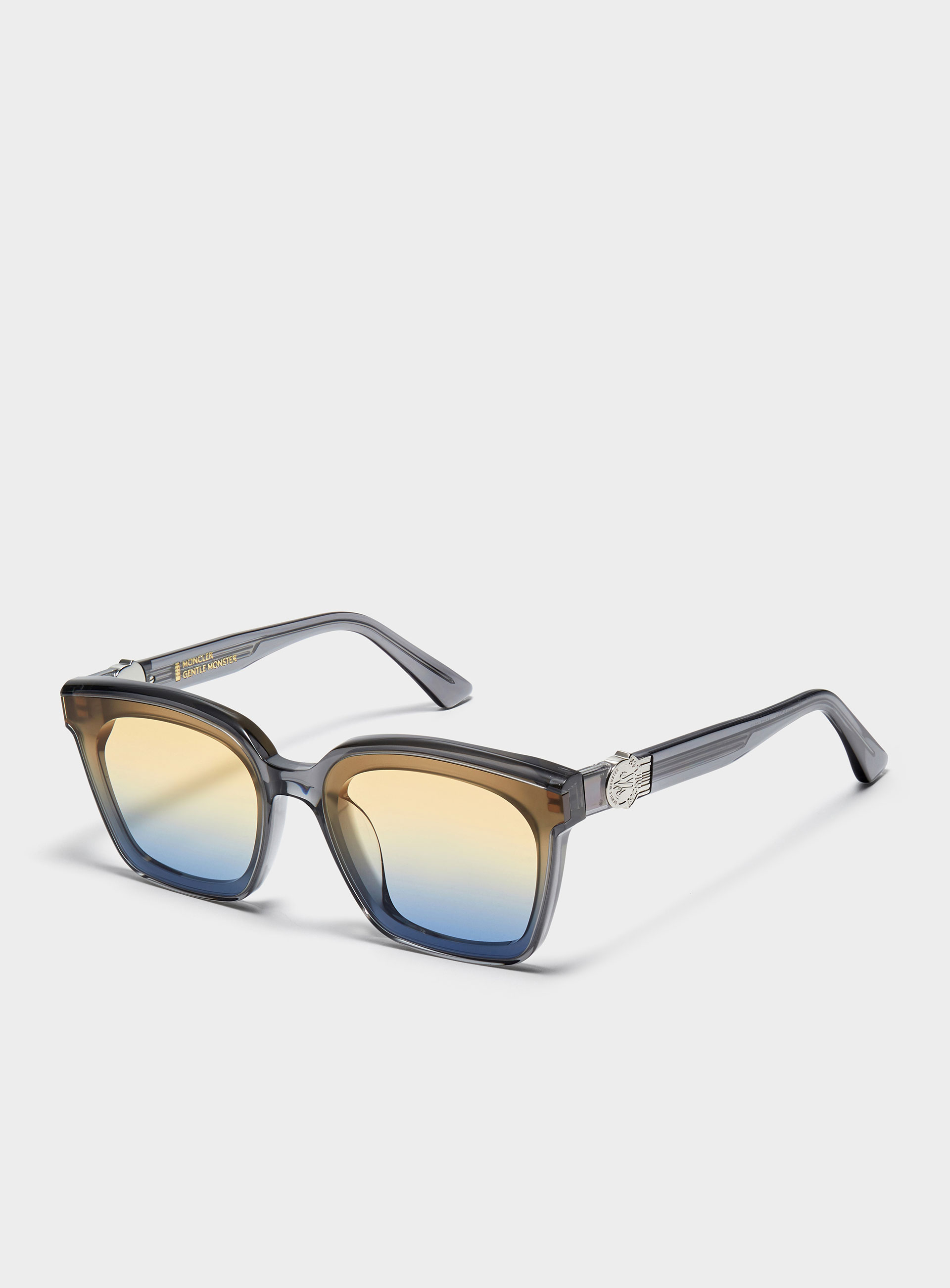 Moncler - Swipe 3 01 | Gentle Monster