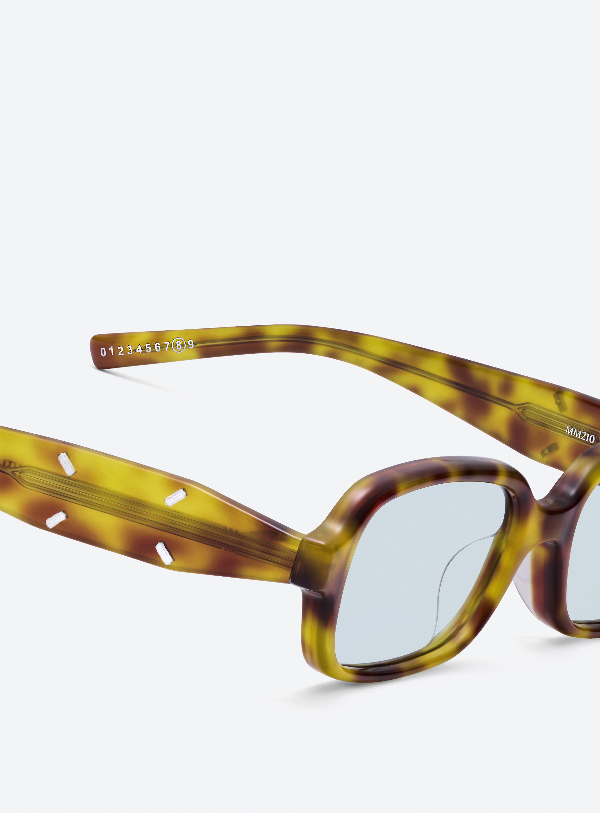 Maison Margiela - MM210 T6(GR)